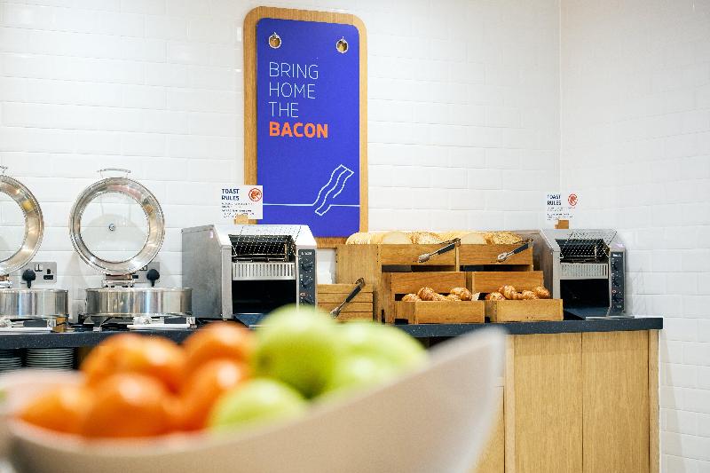 Holiday Inn Express London Croydon by IHG - Restoran