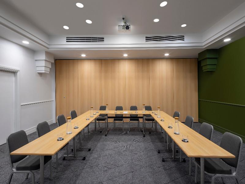 Holiday Inn Farnborough - Toplantı