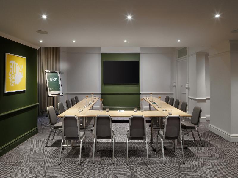 Holiday Inn Farnborough - Toplantı