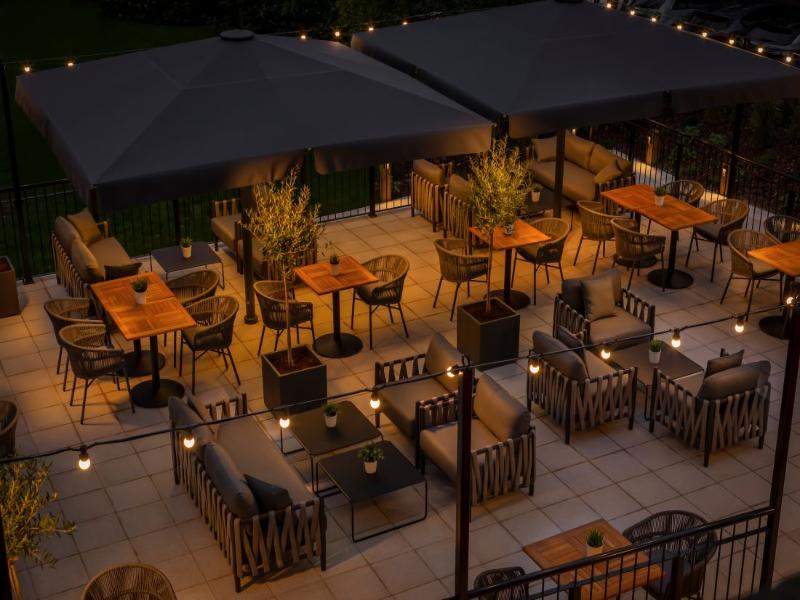 Holiday Inn Farnborough - Teras
