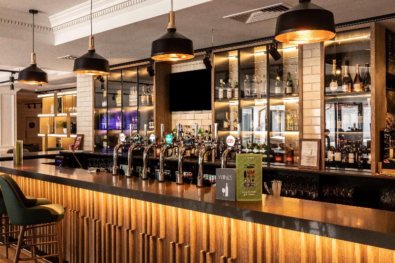 Holiday Inn Guildford - Bar