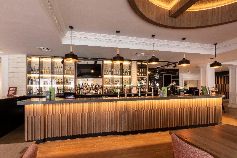 Holiday Inn Guildford - Bar