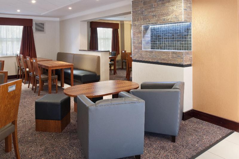 Holiday Inn Express Leeds East - Genel