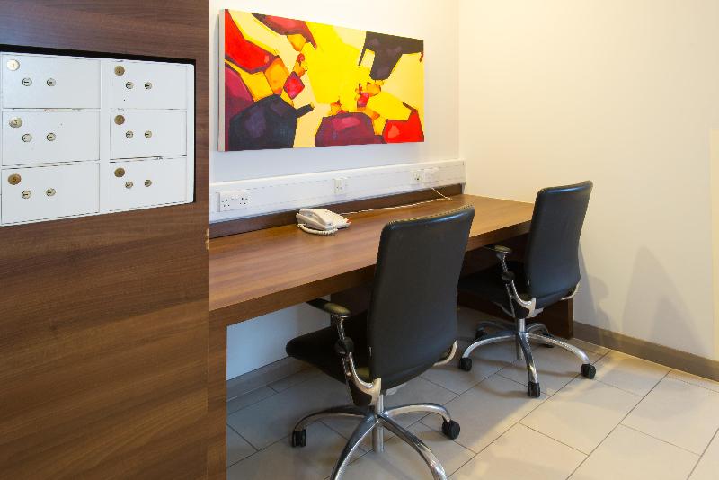 Holiday Inn Express Leeds City Centre - Genel