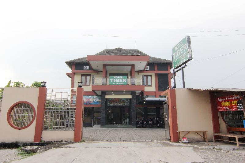 Hotel Tiger Yogyakarta by ZUZU - Genel