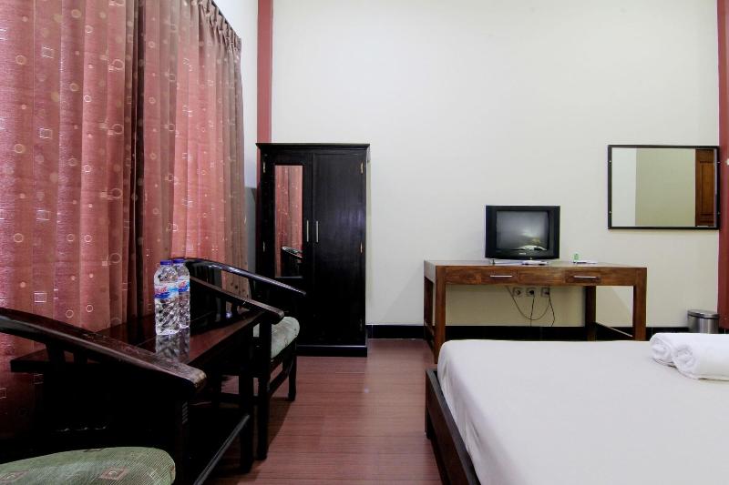 Hotel Tiger Yogyakarta by ZUZU - Oda