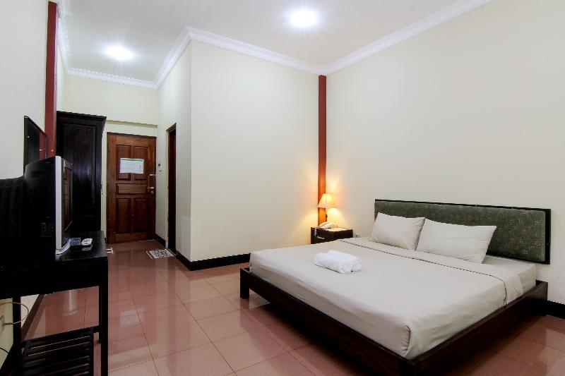 Hotel Tiger Yogyakarta by ZUZU - Oda