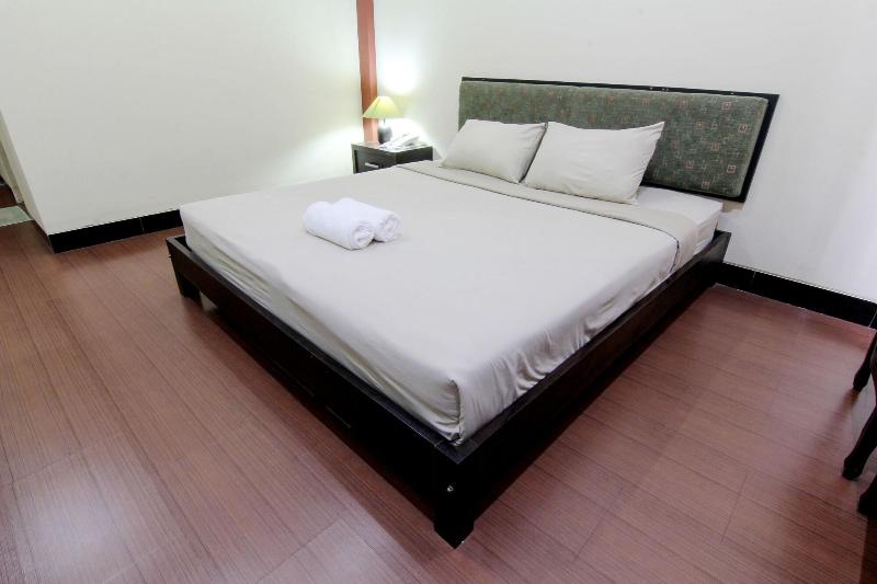 Hotel Tiger Yogyakarta by ZUZU - Oda