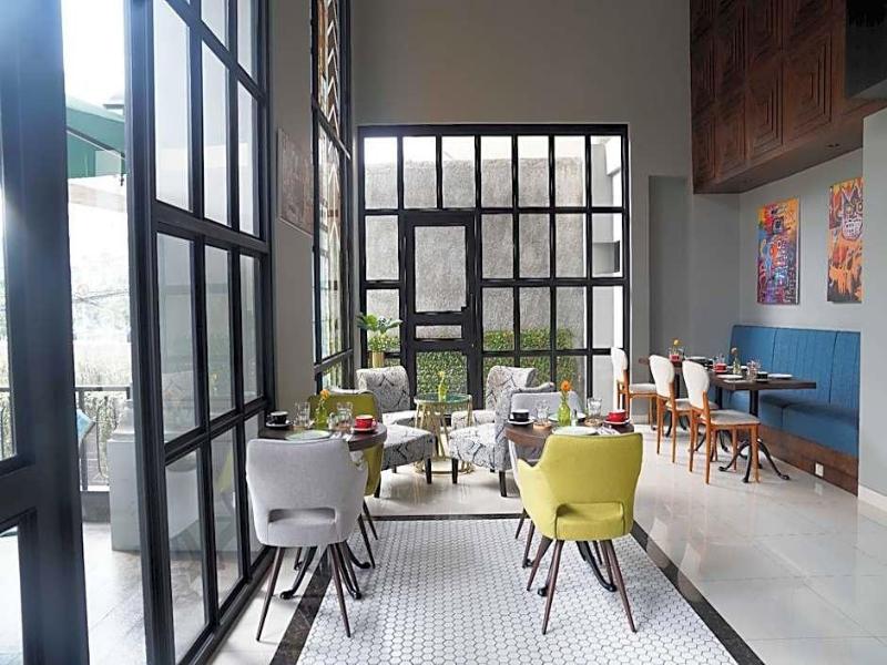 Barito Mansion - Genel