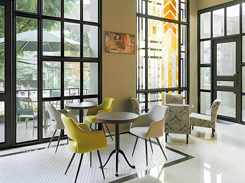 Barito Mansion - Genel