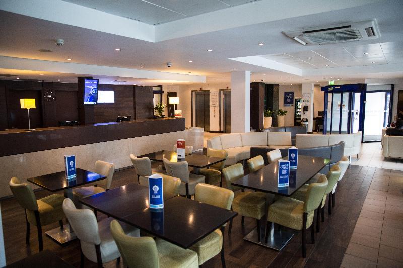 Holiday Inn Express London Stratford - Genel