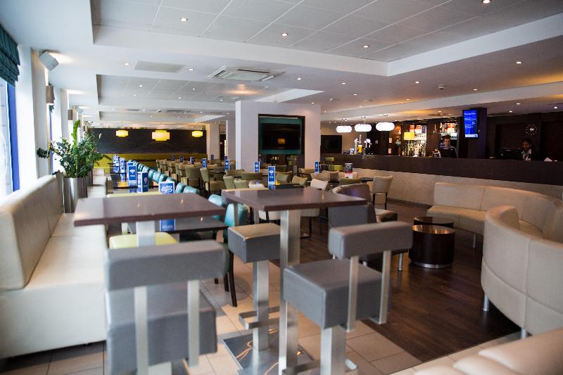 Holiday Inn Express London Stratford - Genel