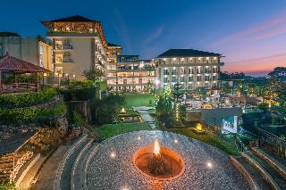 Nava Hotel Tawangmangu otel fotoğrafı