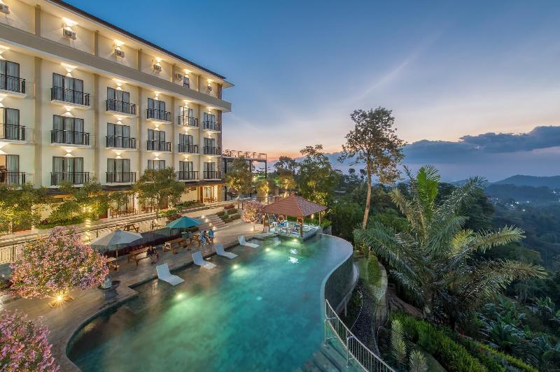 Nava Hotel Tawangmangu - Genel
