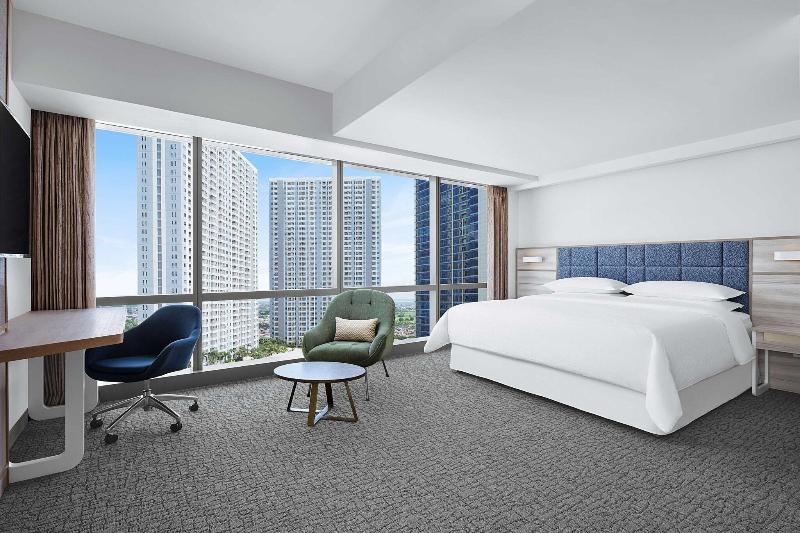 Four Points by Sheraton Surabaya, Pakuwon Indah - Oda