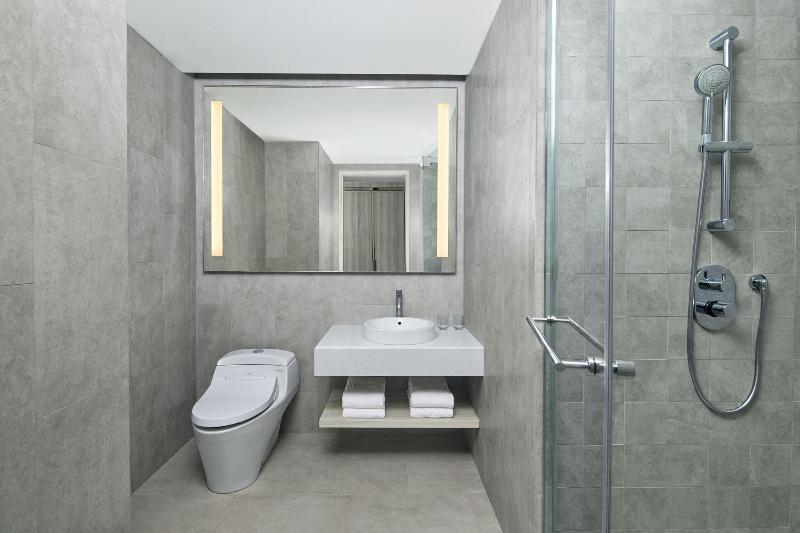 Four Points by Sheraton Surabaya, Pakuwon Indah - Oda