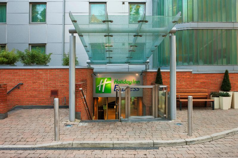 Holiday Inn Express London Swiss Cottage - Genel