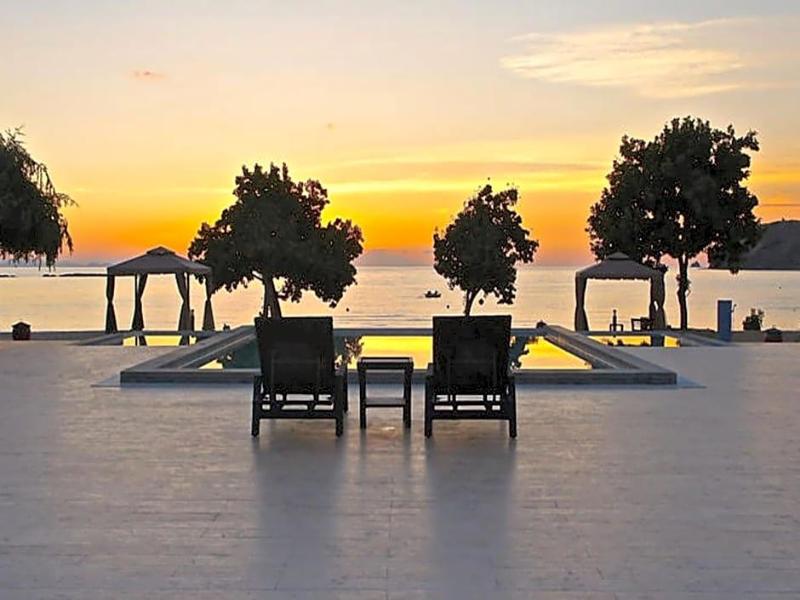 Sylvia Beach Villa - Genel