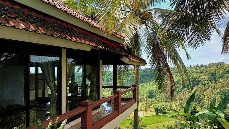 Ijen Cliff Resorts - Oda