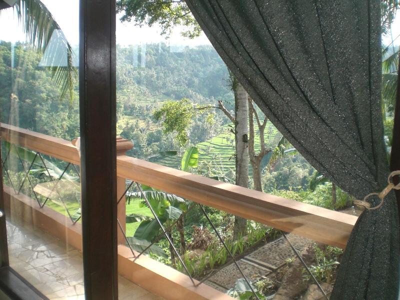 Ijen Cliff Resorts - Oda