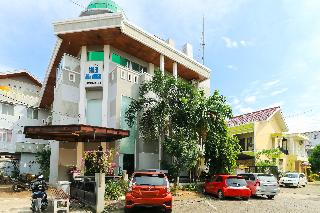 Pondok Green Adhyaksa Syariah by ZUZU otel fotoğrafı