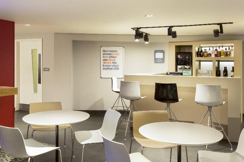 Holiday Inn Express London Southwark - Genel