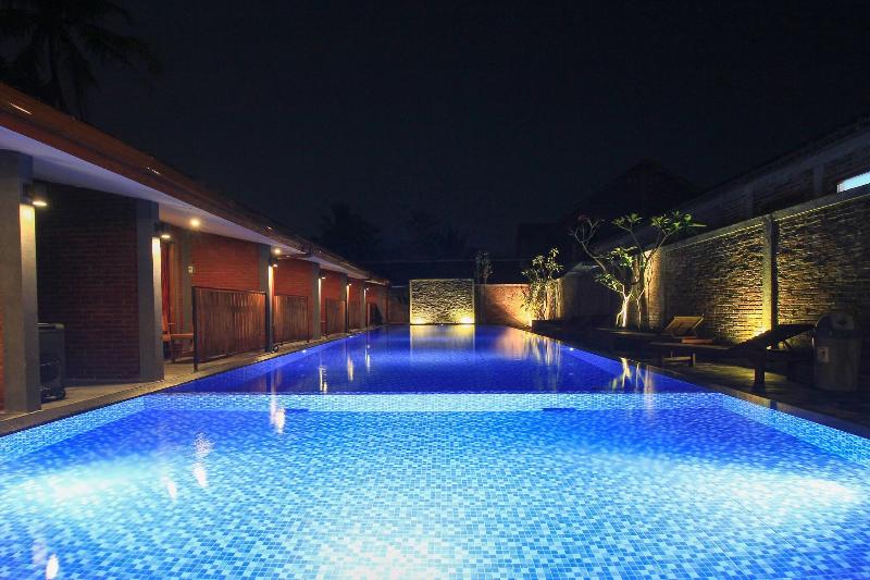 Wahid Borobudur - Havuz