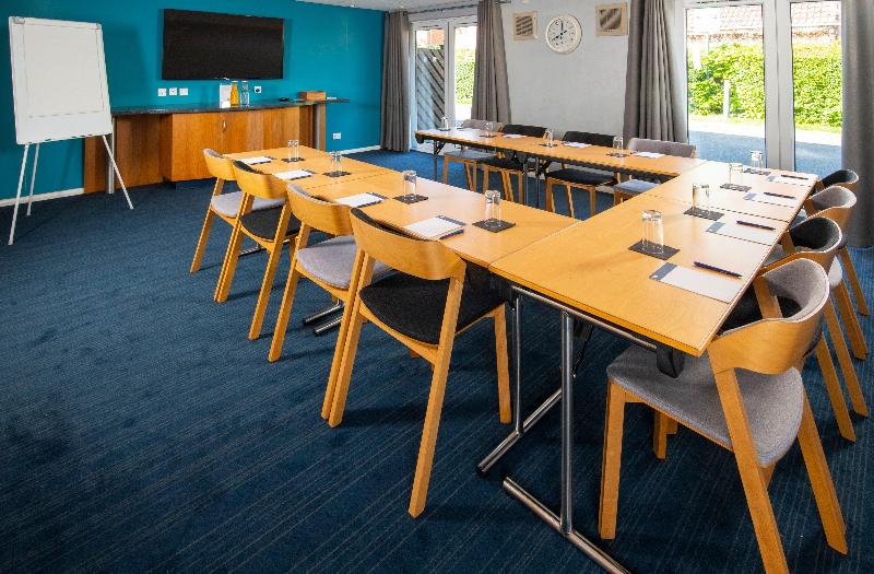 Holiday Inn Express Peterborough - Toplantı
