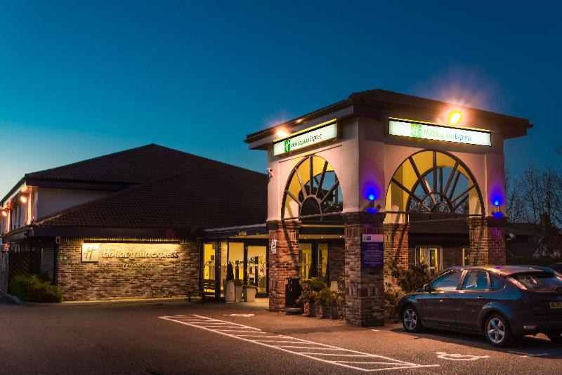 Holiday Inn Express Peterborough - Genel