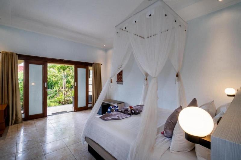 Song Bintang Villas - Oda
