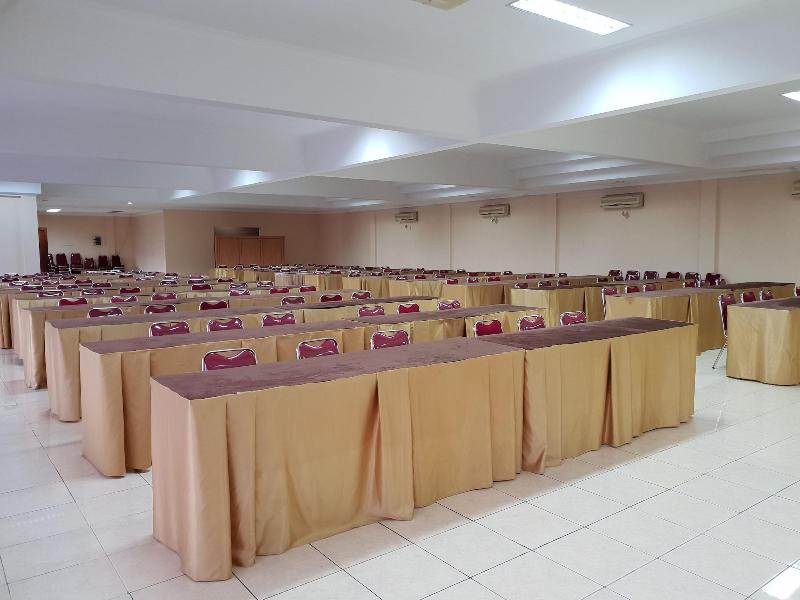 Hotel Cisarua Indah - Toplantı