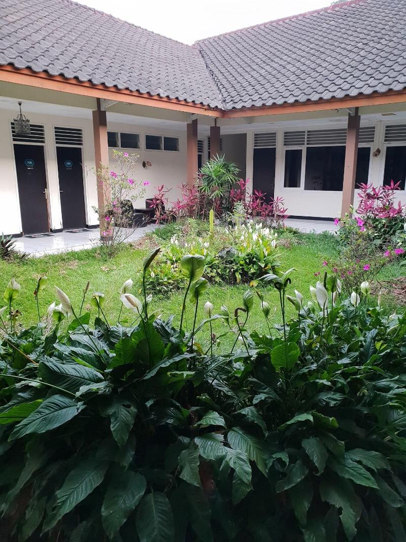 Hotel Cisarua Indah - Aktivite