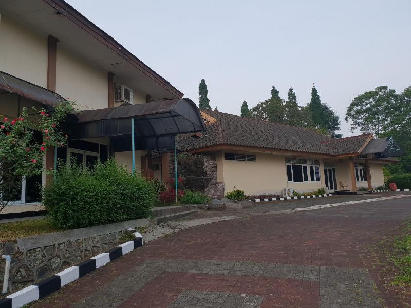 Hotel Cisarua Indah - Genel