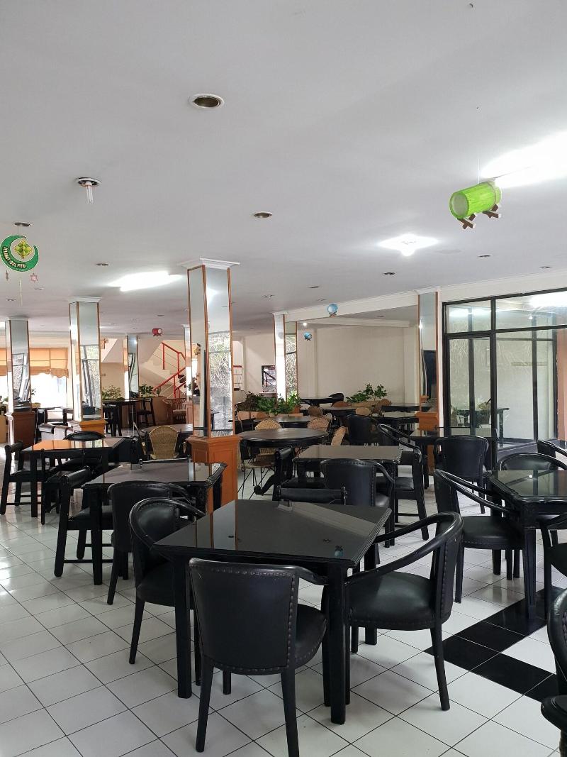 Hotel Cisarua Indah - Restoran