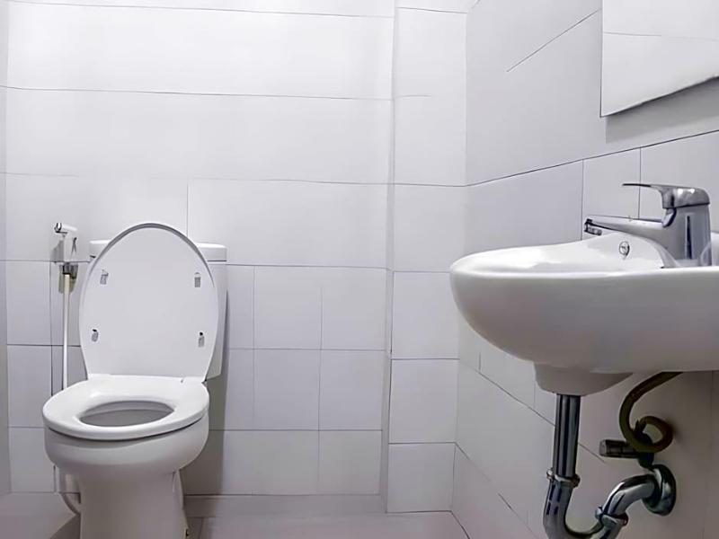 Legreen Suite Ratulangi - Genel