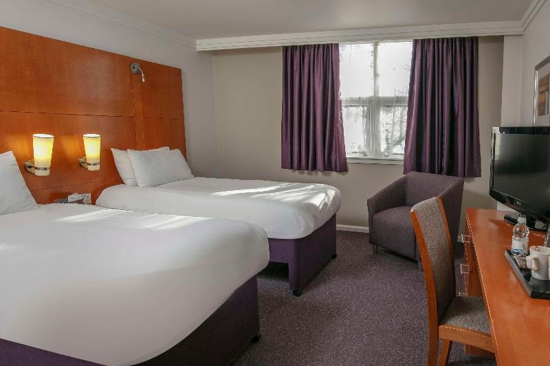 Milestone Peterborough Hotel A1M Sure Collection - Oda