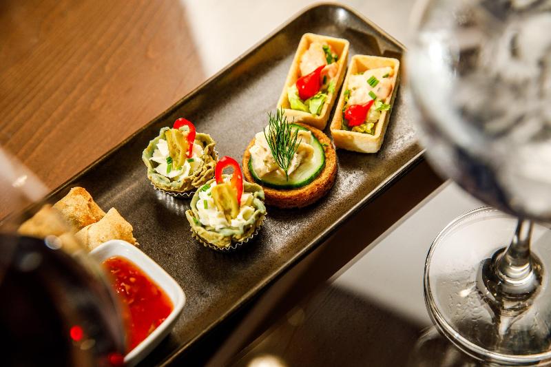 Crowne Plaza Manchester Airport - Genel
