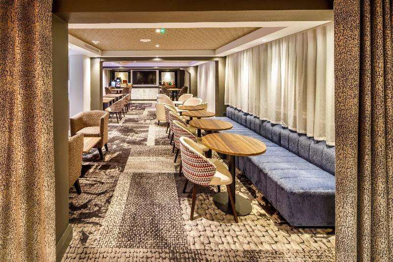 Crowne Plaza Manchester Airport - Genel
