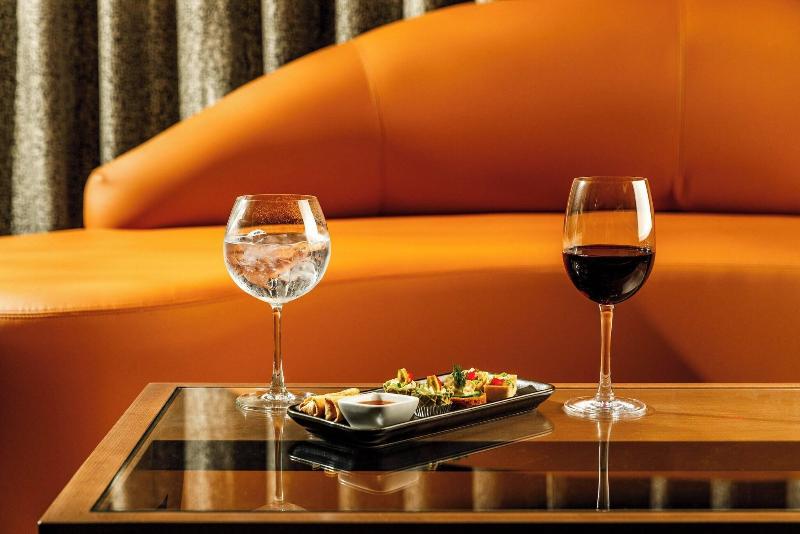 Crowne Plaza Manchester Airport - Genel