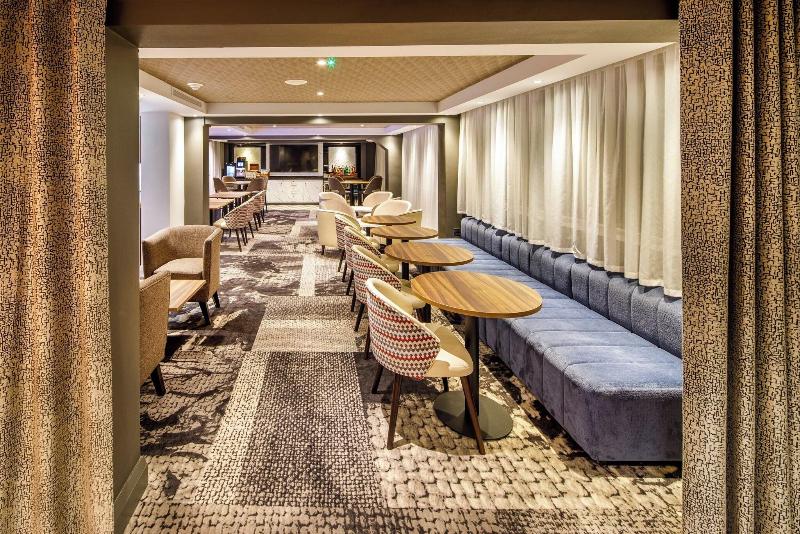 Crowne Plaza Manchester Airport - Genel