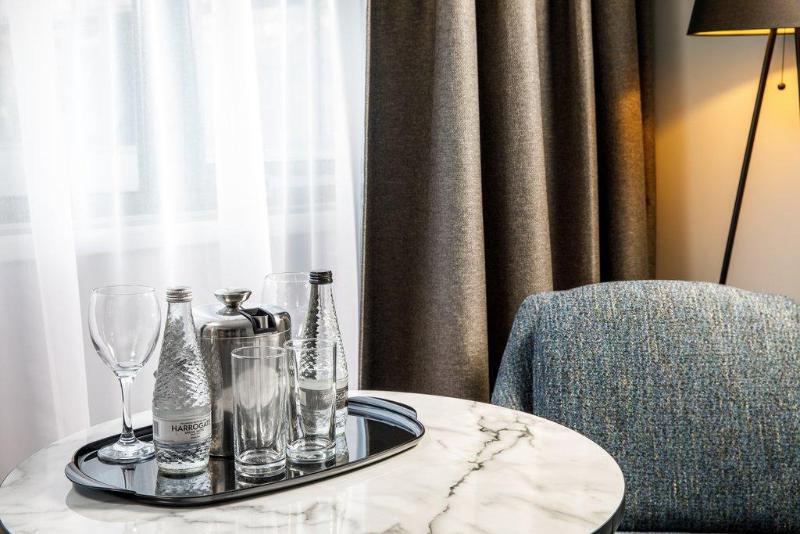 Crowne Plaza Manchester Airport - Oda