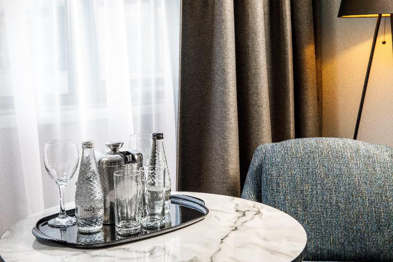 Crowne Plaza Manchester Airport - Oda