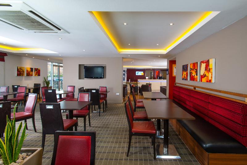Holiday Inn Express Manchester Salford Quay - Restoran