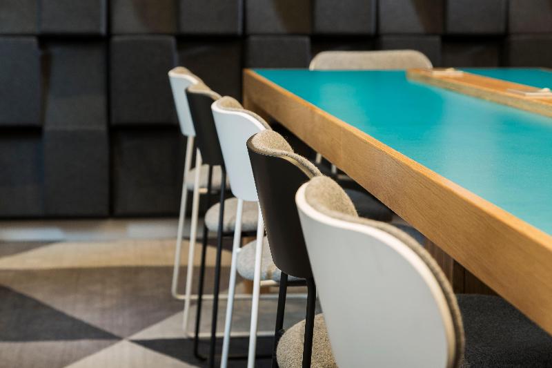 Holiday Inn Express Park Royal - Toplantı