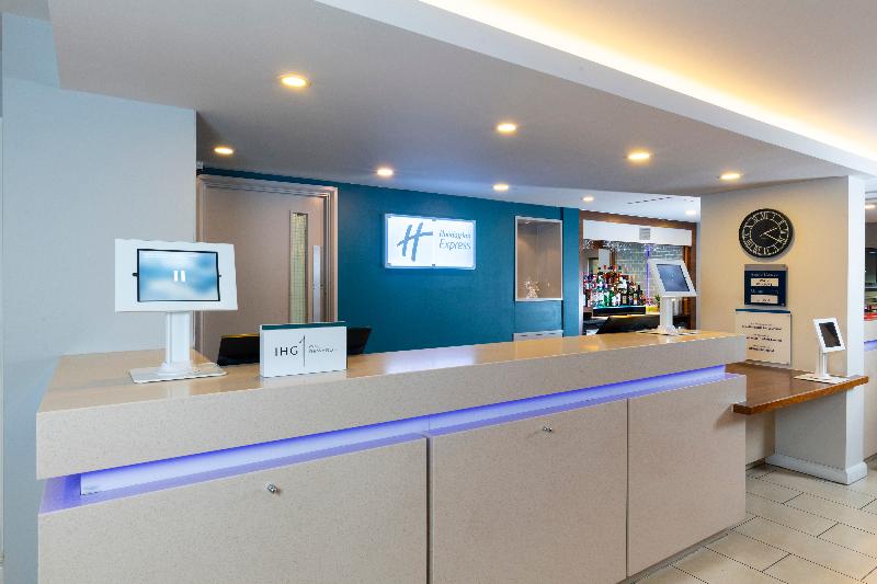 Holiday Inn Express Birmingham Oldbury M5/Jct.2 - Lobi