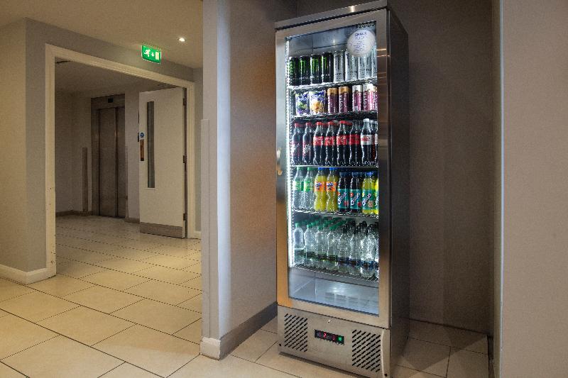 Holiday Inn Express Birmingham Oldbury M5/Jct.2 - Lobi