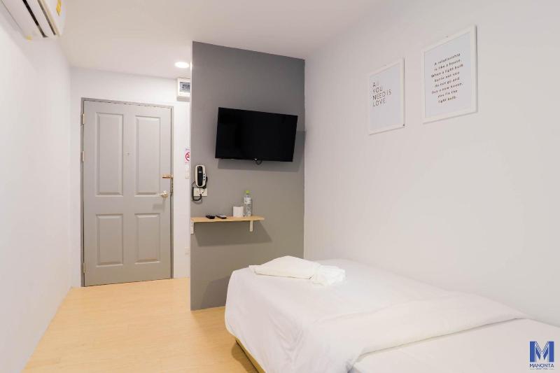 Manonta Budget Hotel - Oda