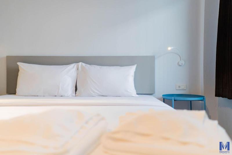 Manonta Budget Hotel - Oda