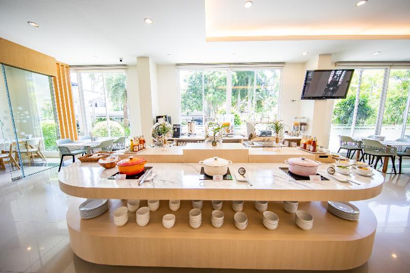 Phavina Hotel & Grand Boutique Rayong - Restoran
