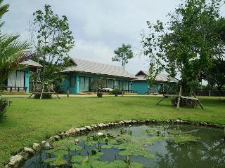 Lampang Green Garden Resort by ZUZU otel fotoğrafı